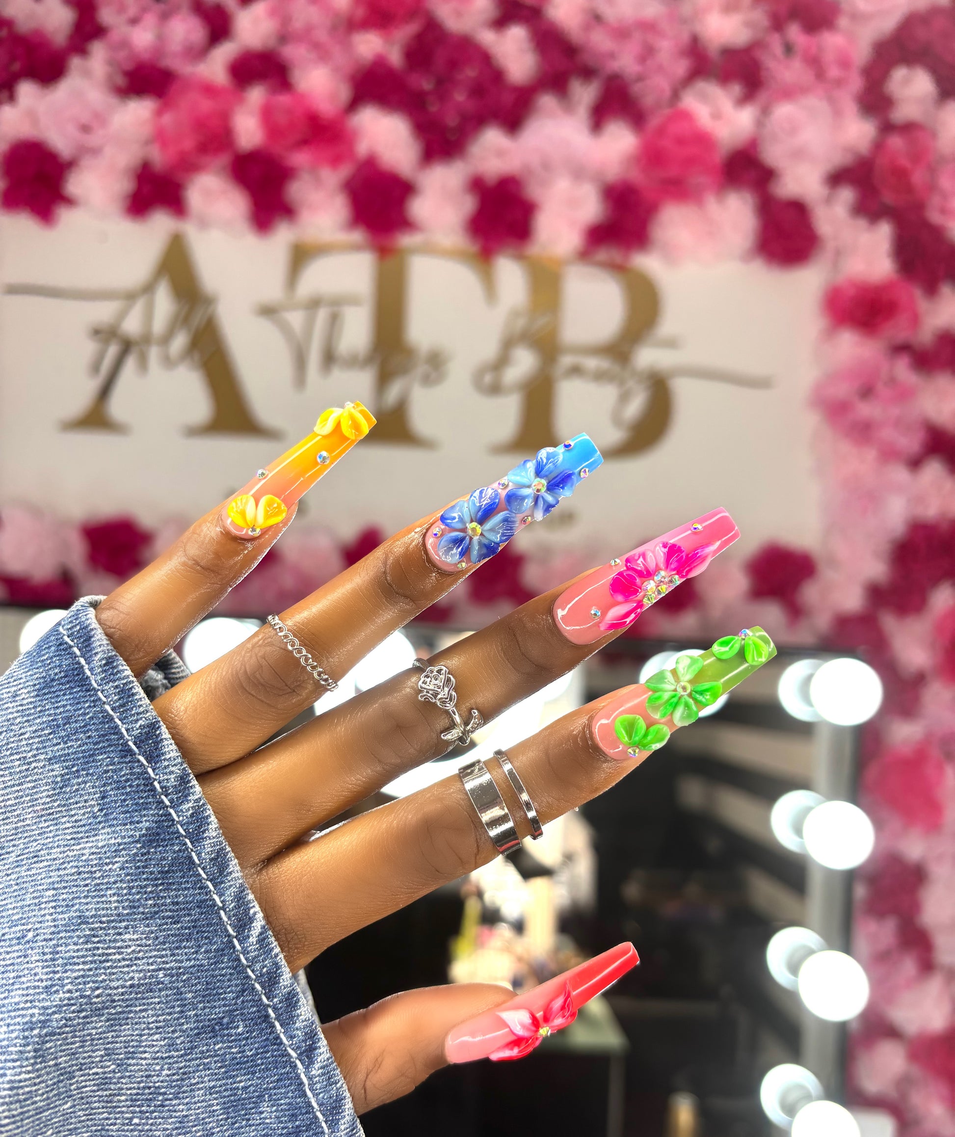 Flower Nails 